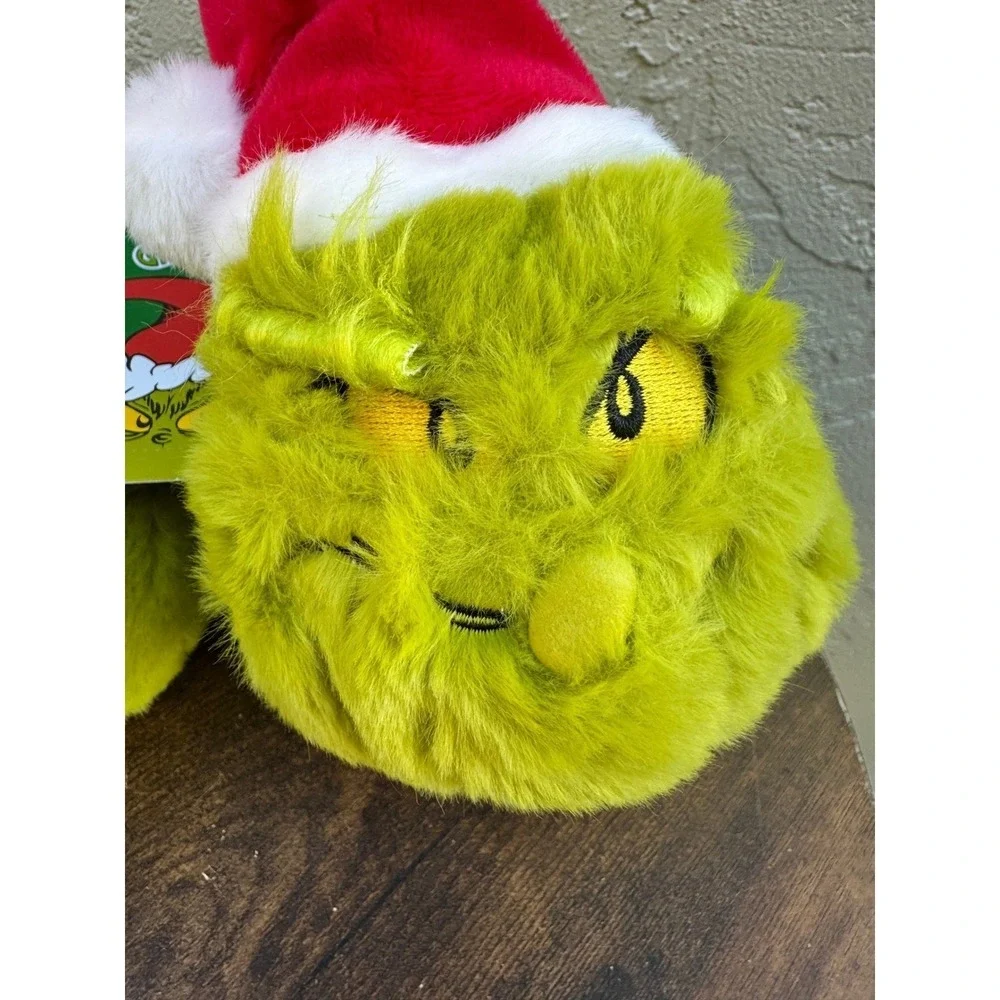 Grinch Holiday NEW Plush Kids Slippers Green Santa Hat Christmas Sz Small 9-10
